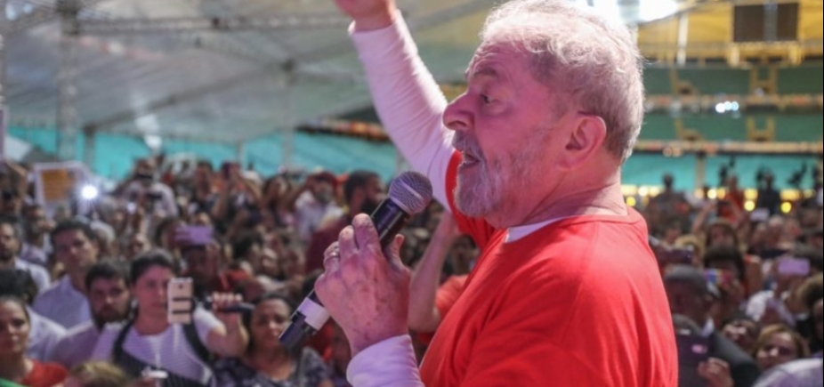 Advgados de Lula apresentam novos recibos de pagamento de aluguel de imóvel investigado