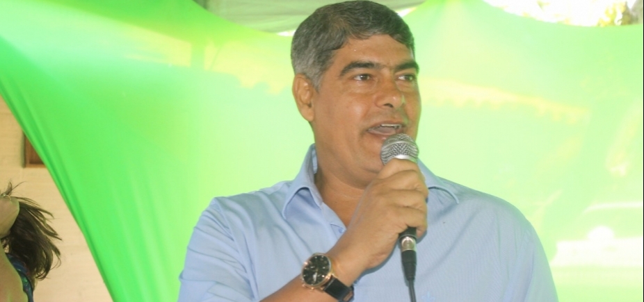 Santa Cruz Cabrália: MP recomenda suspensão de reajuste salarial de prefeito, vereadores e secretariado