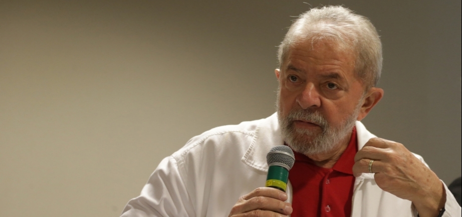 Lula diz que Aécio ʹplantou ódio e está colhendo tempestadeʹ