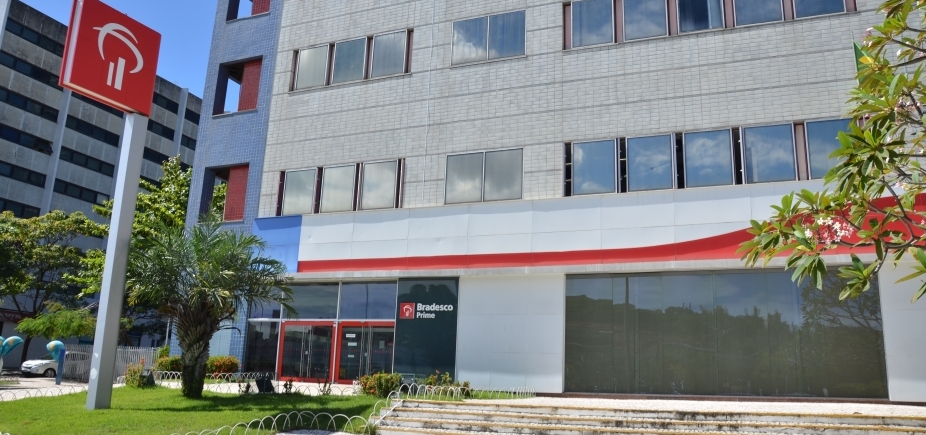 Bancos funcionam normalmente neste Dia do Comerciário