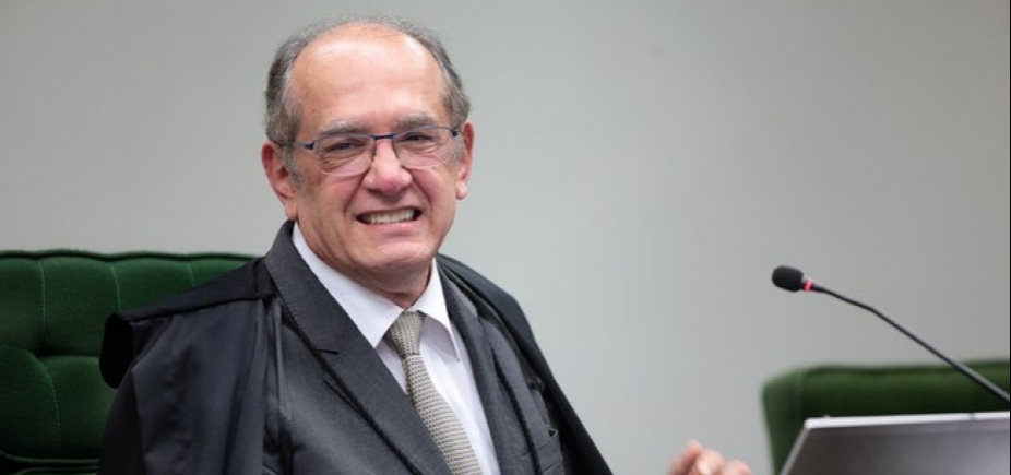 Gilmar Mendes diz que conversas entre ele e Aécio não representam crime