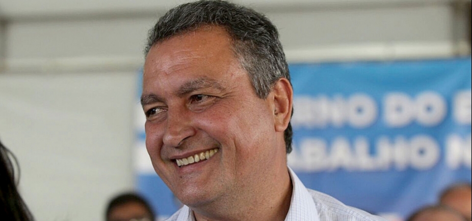 Rui critica demora na liberação de verbas do governo federal para obras na Bahia