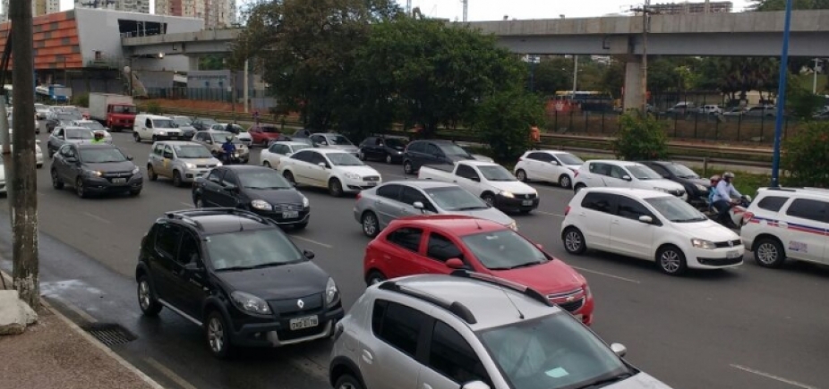 População protesta em Pituaçu contra mudanças nas linhas de ônibus