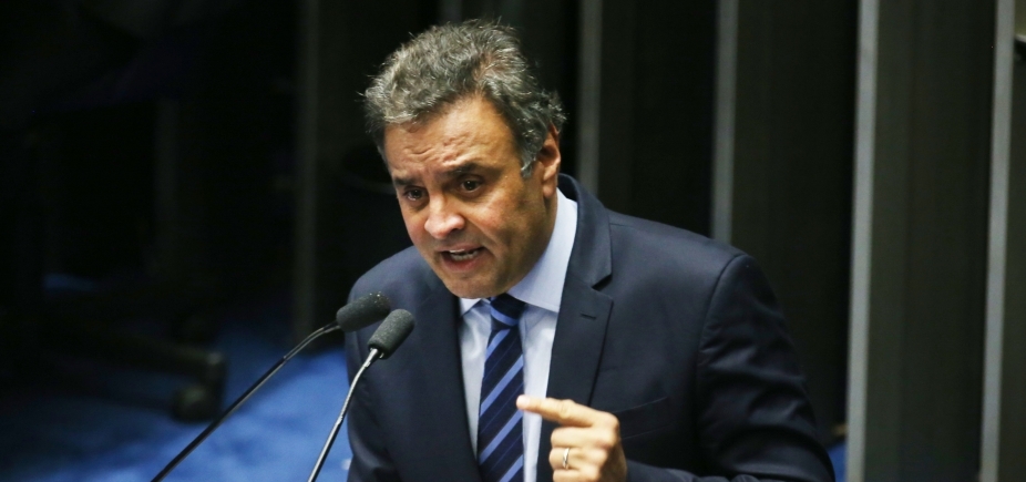 Tasso e Aécio devem se reunir nesta quarta para decidir sobre presidência do PSDB