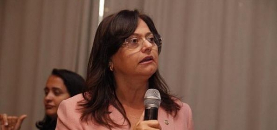 Alice critica relatório contra Temer: "Descarta acusações feitas com propriedade pela PGR e PF"