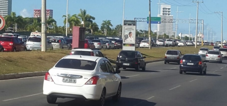 Início de quinta-feira com lentidão nas principais vias da cidade 