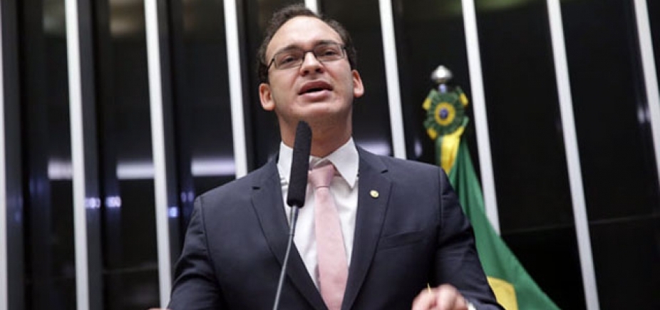 Uldurico Júnior diz que ação contra Temer deveria avançar sem votação: "Nem deveria discutir"