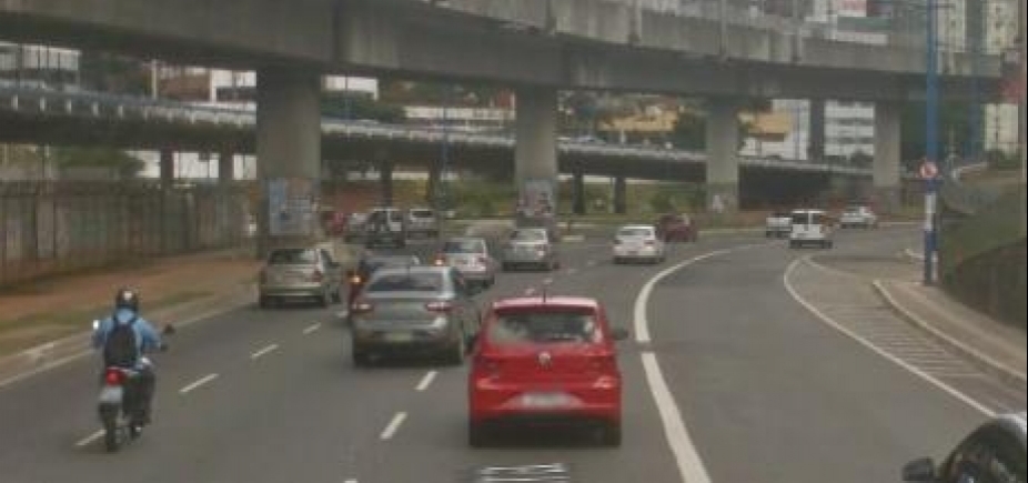 Acidente com vítimas deixa o trânsito travado na Av. Bonocô