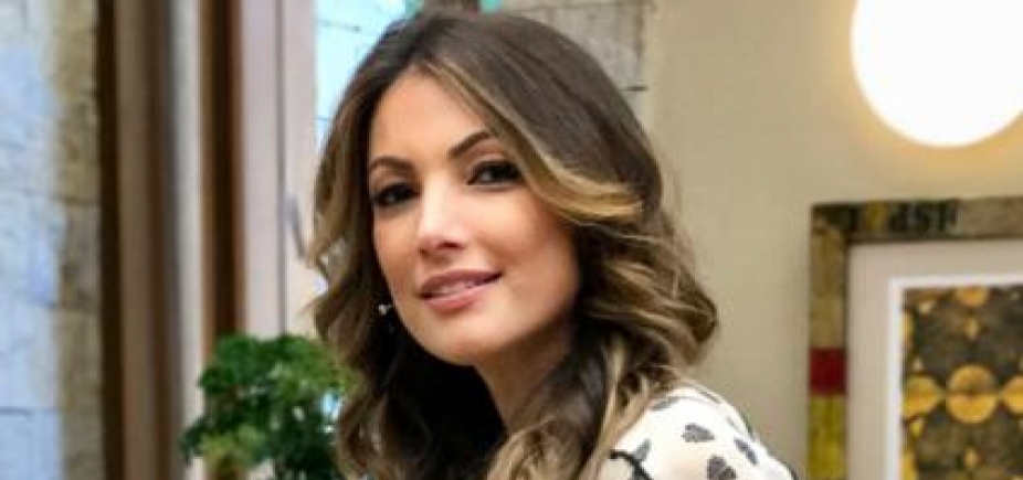 De cara limpa! Patrícia Poeta posta foto sem maquiagem e impressiona 