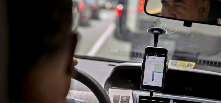Regulamentação de aplicativos de transporte é aprovada com emendas no Senado