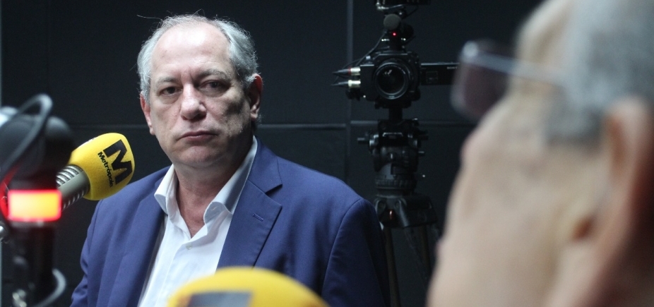 Para Ciro, FHC e Lula negligenciaram reforma política: "Se tivessem feito, estava resolvido"
