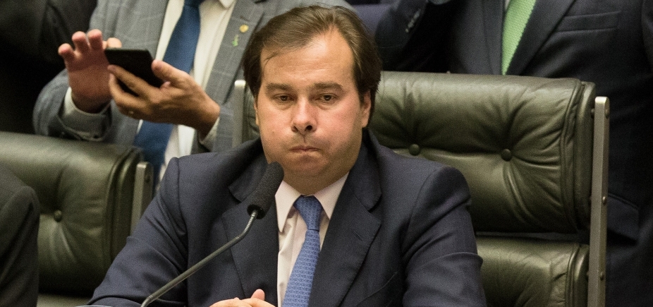 Maia critica Torquato e diz que ministro pode ter atrapalhado investigação do governo
