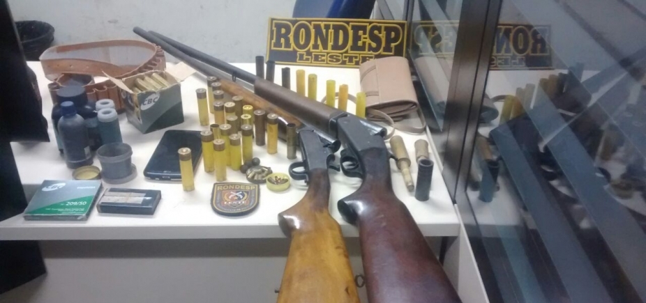 Equipe da Rondesp encontra arsenal com suspeito em Feira de Santana