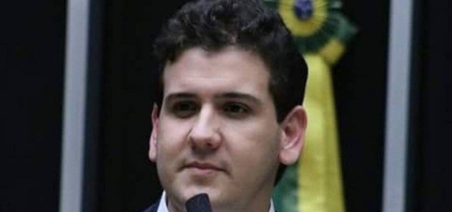 Deputado pede para Câmara bancar viagem para assistir torneio de kart em Portugal e defende: “Não é para turismo”