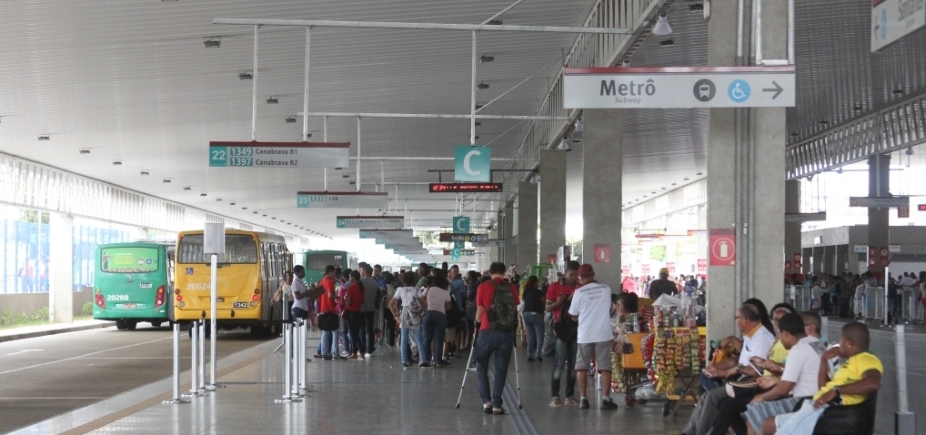 Sem fazer integração, rodoviários cogitam parar por tempo indeterminado; entenda
