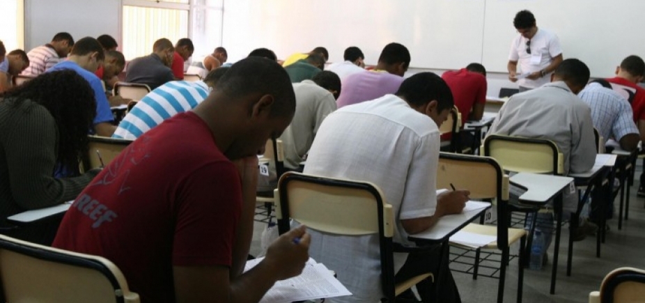 Secretaria da Educação da Bahia abre concurso com 3,7 mil vagas; salários chegam a R$ 2.890