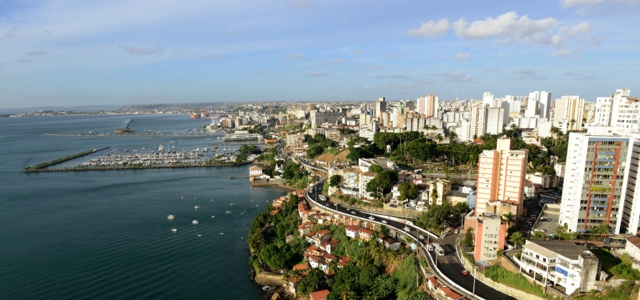 ACM Neto envia à Câmara Projeto que revisa valores de terreno e construção