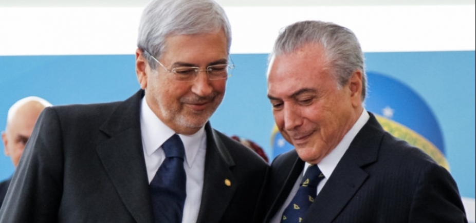 Após demissão de ministro, Temer reúne tucanos para discutir situação do PSDB