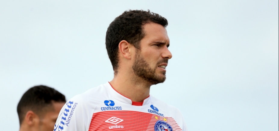 Lucas Fonseca renova contrato com o Bahia até dezembro de 2018