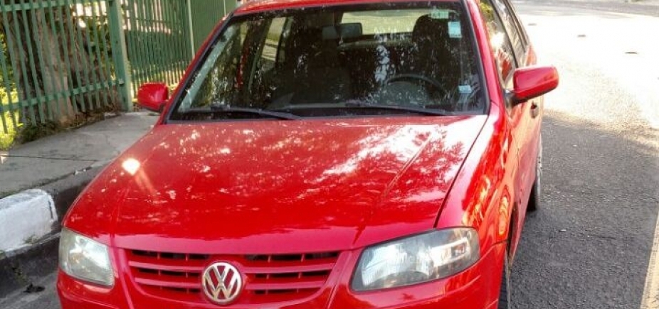 Carro roubado em Feira de Santana é recuperado em Salvador