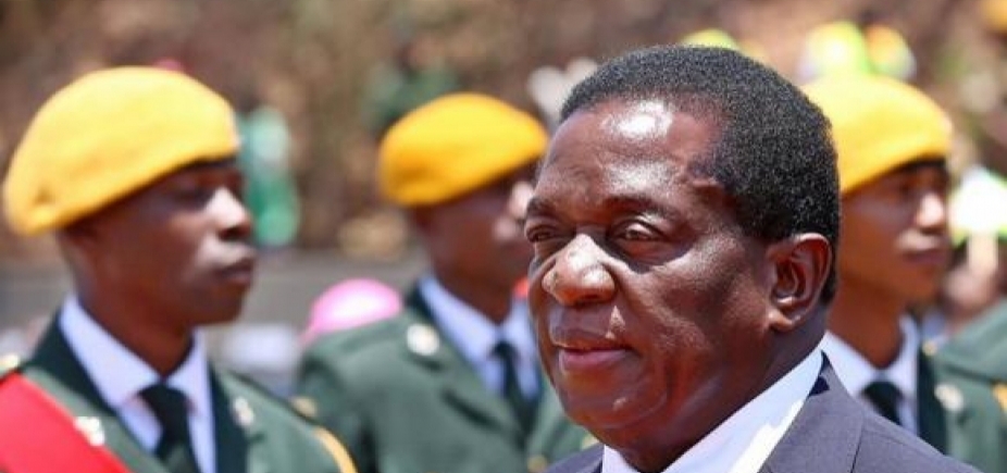 Zimbábue: Mnangagwa é escolhido presidente provisório 