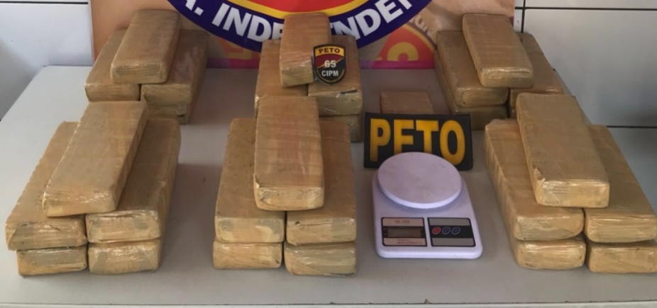 Denúncia anônima: PM apreende 30 kg de maconha em Feira de Santana