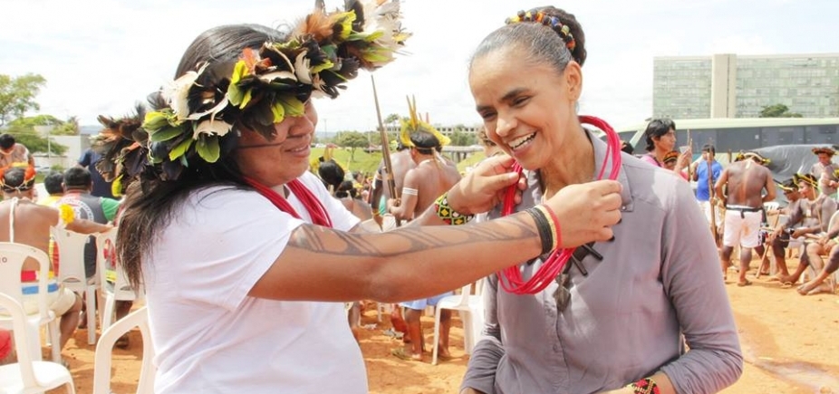 Rede lança Marina Silva como pré-candidata à presidência em 2018
