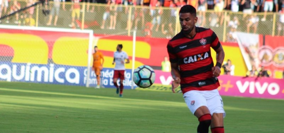 Após volante do Bahia, Corinthians mira atacante do Vitória