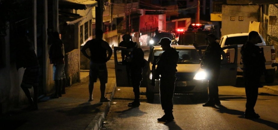 Falta de iluminação em 8 bairros de Salvador propicia ação de bandidos e dificulta trabalho da polícia, diz SSP
