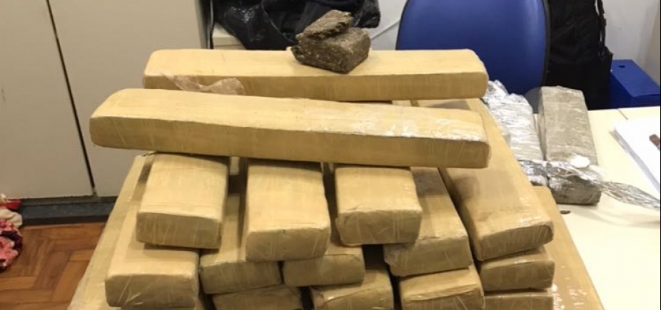 Mais de 40 kg de maconha são apreendidos em ação policial na Barra