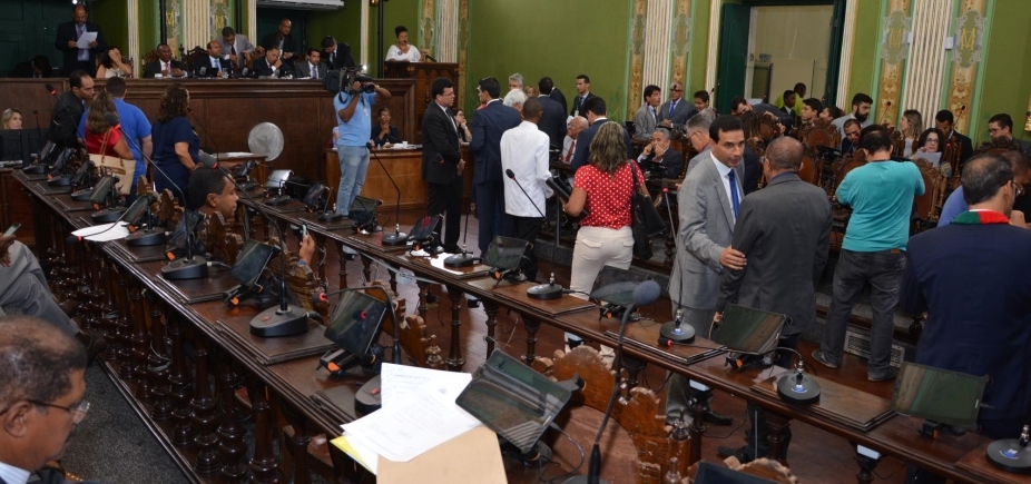 Câmara aprova alterações no Código Tributário e cria programa de parcelamento do IPTU