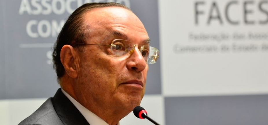 Cela destinada a Maluf tem 30 m² e capacidade para 10 presos