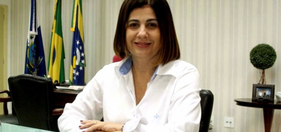 Gilmar Mendes manda tirar tornozeleira eletrônica de Rosinha Garotinho