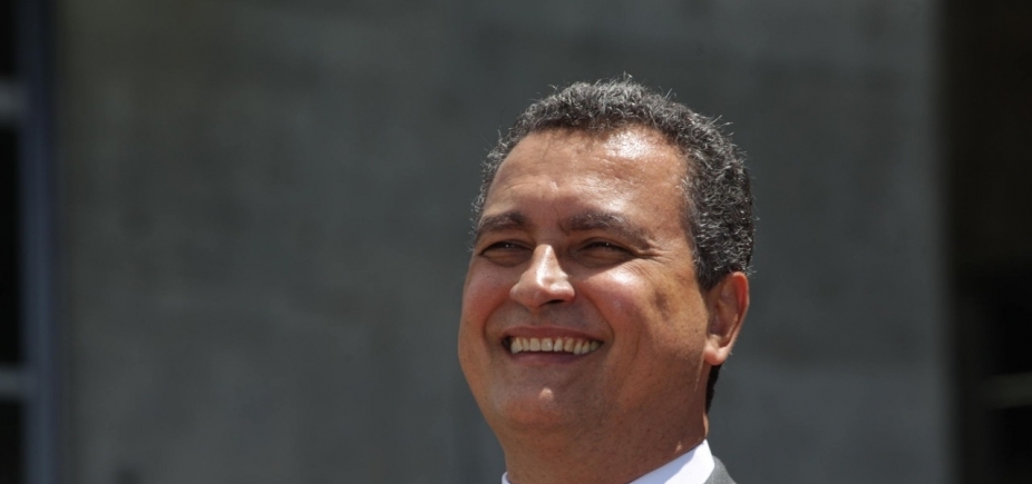 Rui anuncia liberação de empréstimo de R$ 600 milhões do Banco do Brasil