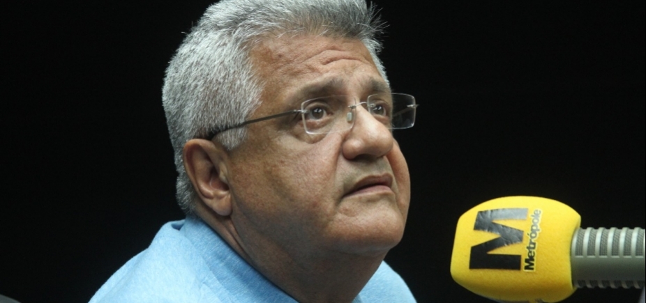 Bacelar comenta financiamento de campanhas: ʹPartido ouve quem tem mandatoʹ