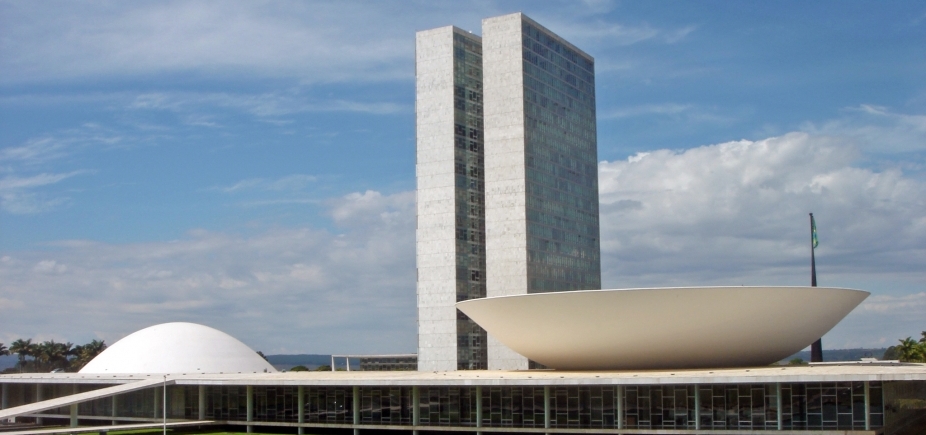 Lúcio, Maluf e reforma estão entre 20 temas polêmicos no Congresso