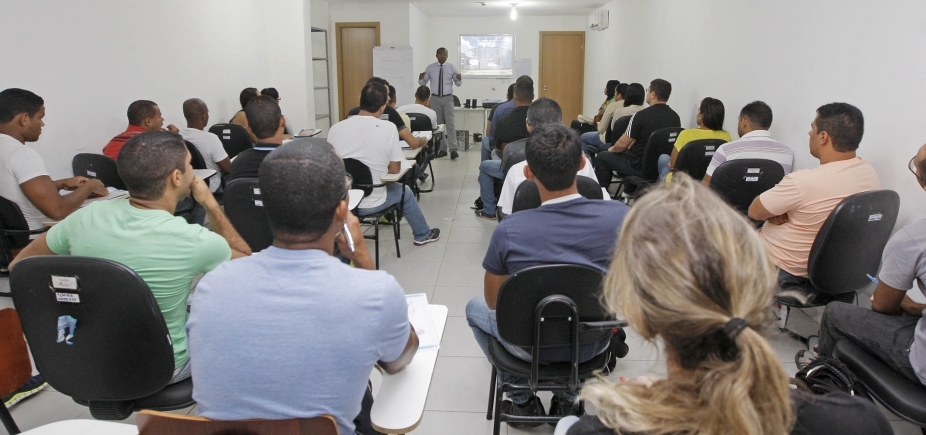 Anunciado concurso para professores e servidores da Uefs e Uesc