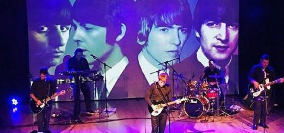 Com repertório dos Beatles, ʹRock Foreverʹ se apresenta em Praia do Forte