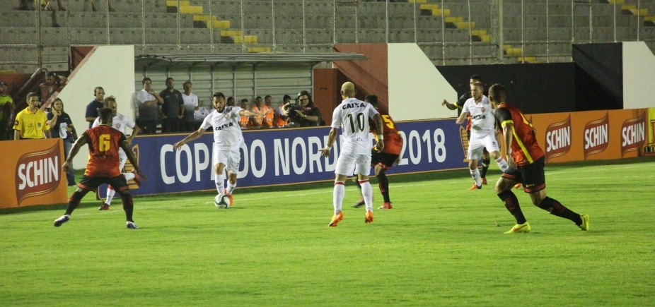 Mancini comenta ʹoscilaçõesʹ do Vitória e elogia equipe contra o Globo