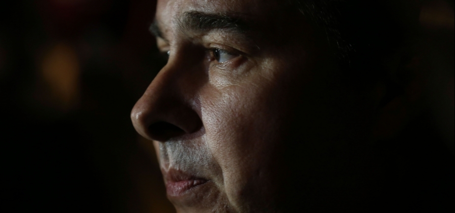 Maia diz que Bolsa Família ʹescravizaʹ as pessoas