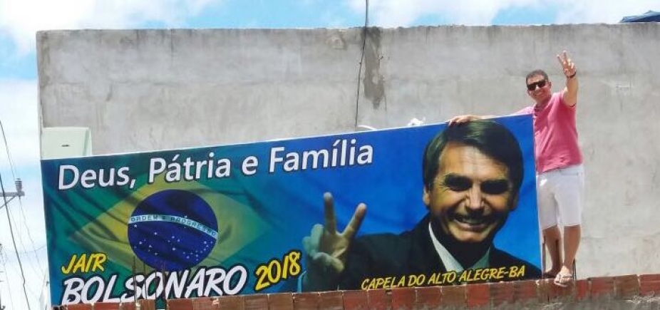 Justiça ordena retirada de outdoor em ʹhomenagemʹ a Bolsonaro na Bahia