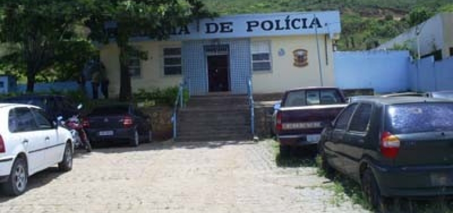 Campo Formoso: polícia controla rebelião após presos incendiarem colchões