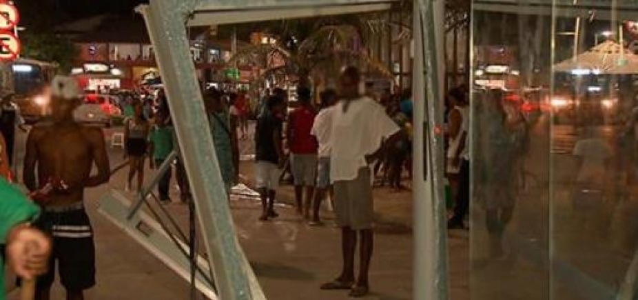 Motorista que atropelou pedestres em Itapuã se apresenta à polícia