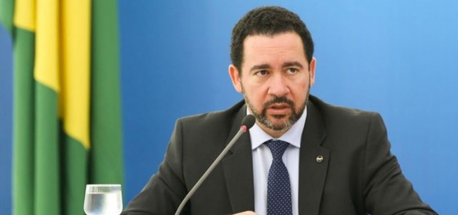 Governo trabalha para votar Previdência em fevereiro, diz ministro
