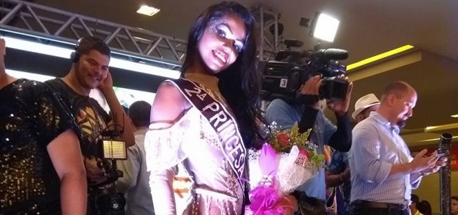 Princesa do carnaval de Juazeiro denuncia jurado de concurso por injúria racial