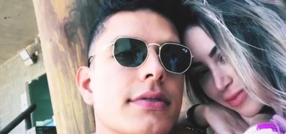 Tatuador baiano é novo namorado de Carol Narizinho; conheça