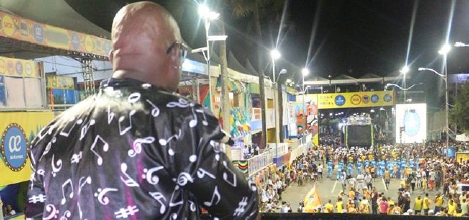 Prefeitura paga R$ 200 mil a banda desconhecida para shows no carnaval 