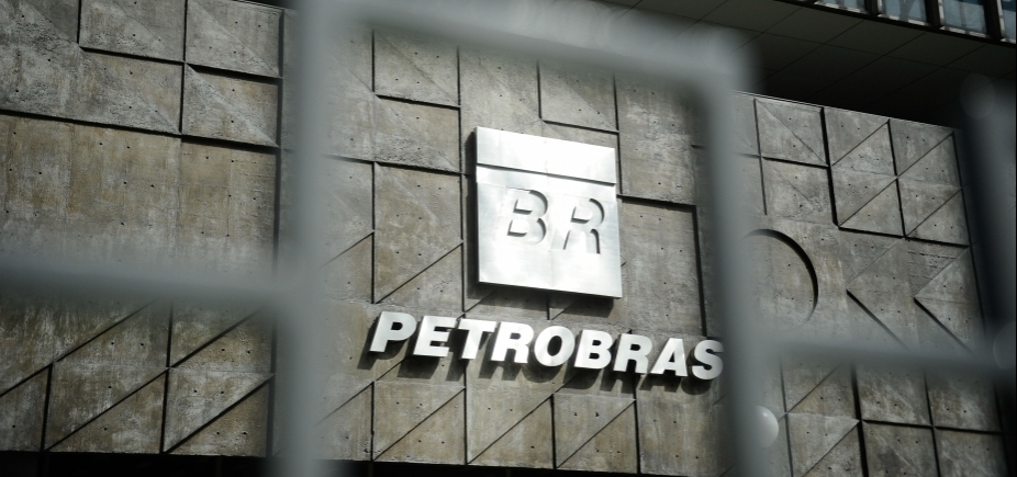 Petrobras reduz preço do gás industrial em 4,6%