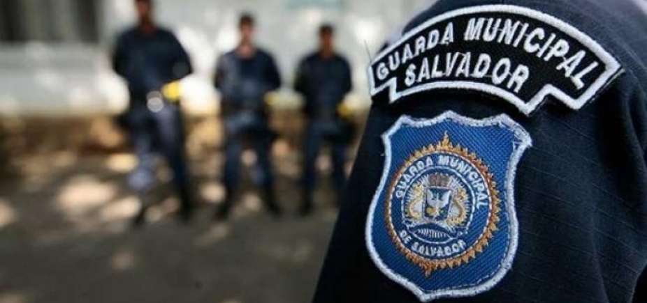 Guardas municipais não podem usar arma de fogo no carnaval, decide prefeitura