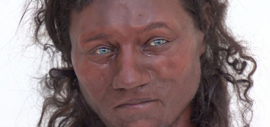 Estudo de fóssil revela britânicos negros e de olhos azuis há 10 mil anos